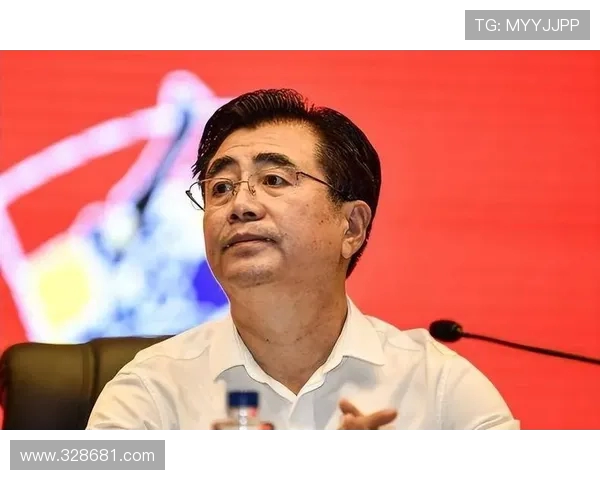 宋凯强调U20集训需保持竞争氛围并充分利用东道主优势提升整体表现 宋凯强调U20集训需保持竞争氛围并充分利用东道主优势提升整体表现
